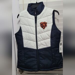 NEW....NFL Chicago Bears Women's Medium Puffer Vest...